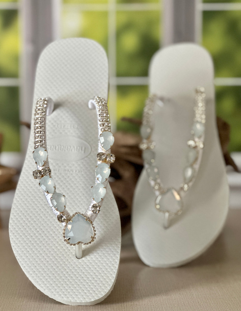 Woman Heart Shape Flip Flops Outdoor Beach Sandals Lightweight Open To