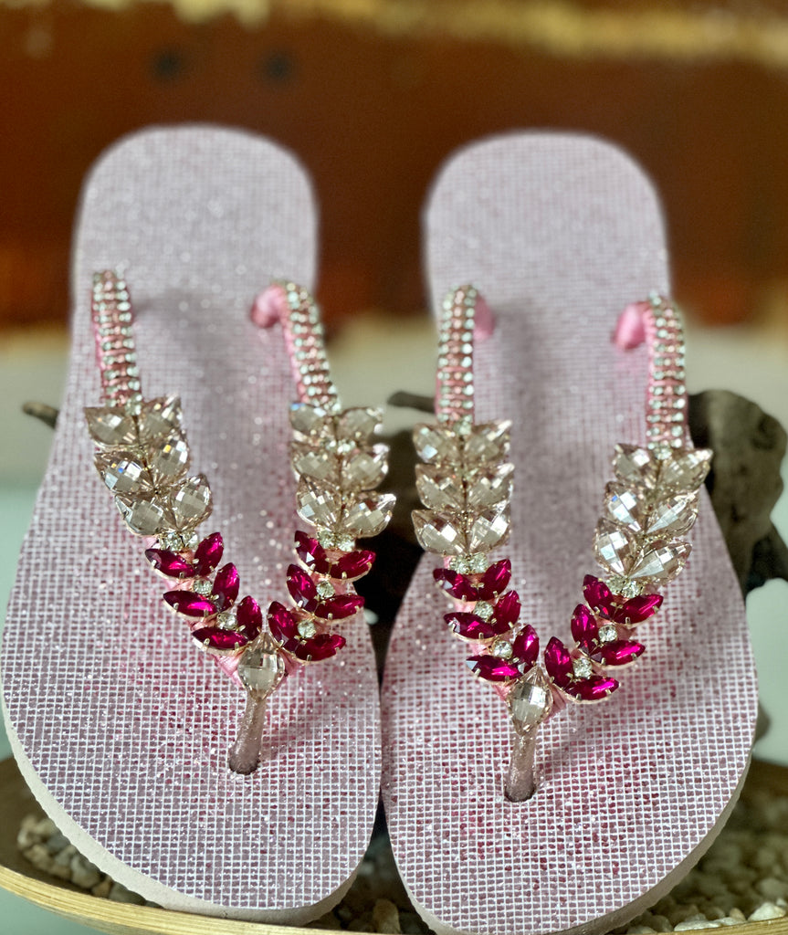 Surprise the teenage girl in your life with a sweet 16th gift—a pair of women's bling rhinestone decor sandals, perfect for her glittery vacation beach moments. 